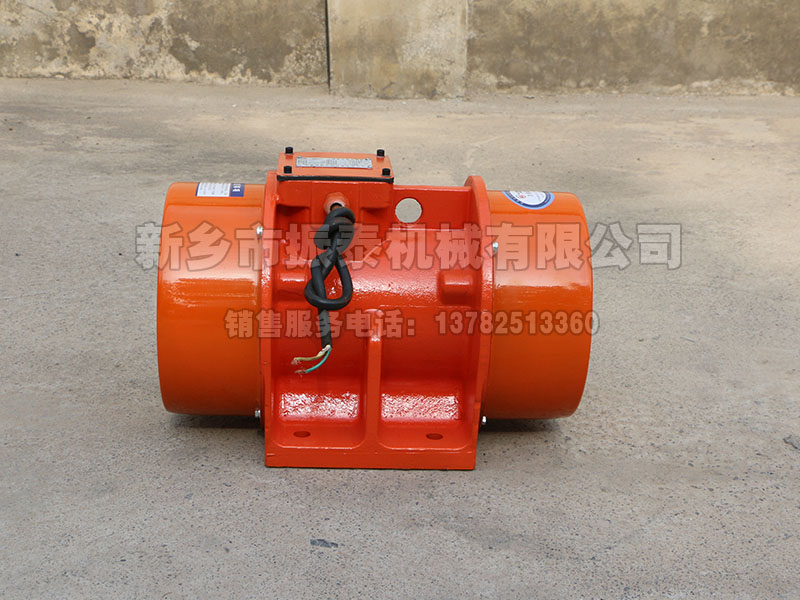 振動(dòng)電機(jī)YZU-75-6B型已發(fā)貨，山東郝經(jīng)理請(qǐng)查收！